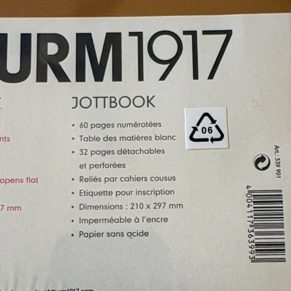 Leuchtturm Jottbook A4 (210x297) 60 pages, 16 pages perforated, ruled, caramel‎